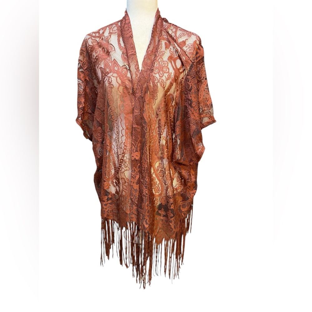 The Hanger Rust Lace Kimono